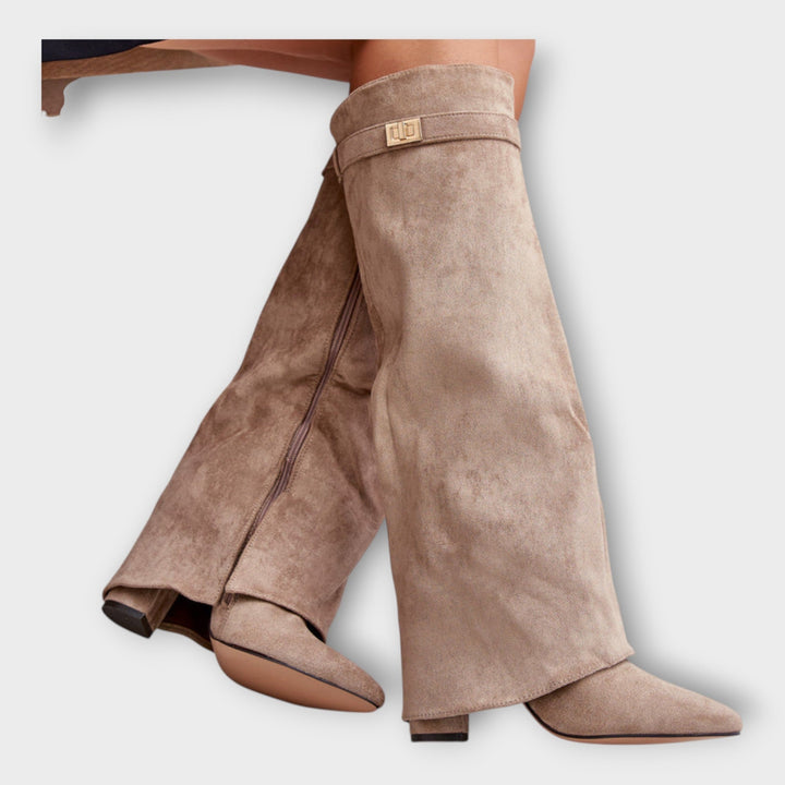 Botas Altas com Design Elegante