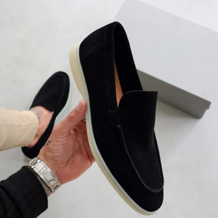 Mocassins Elegantes em Camurça