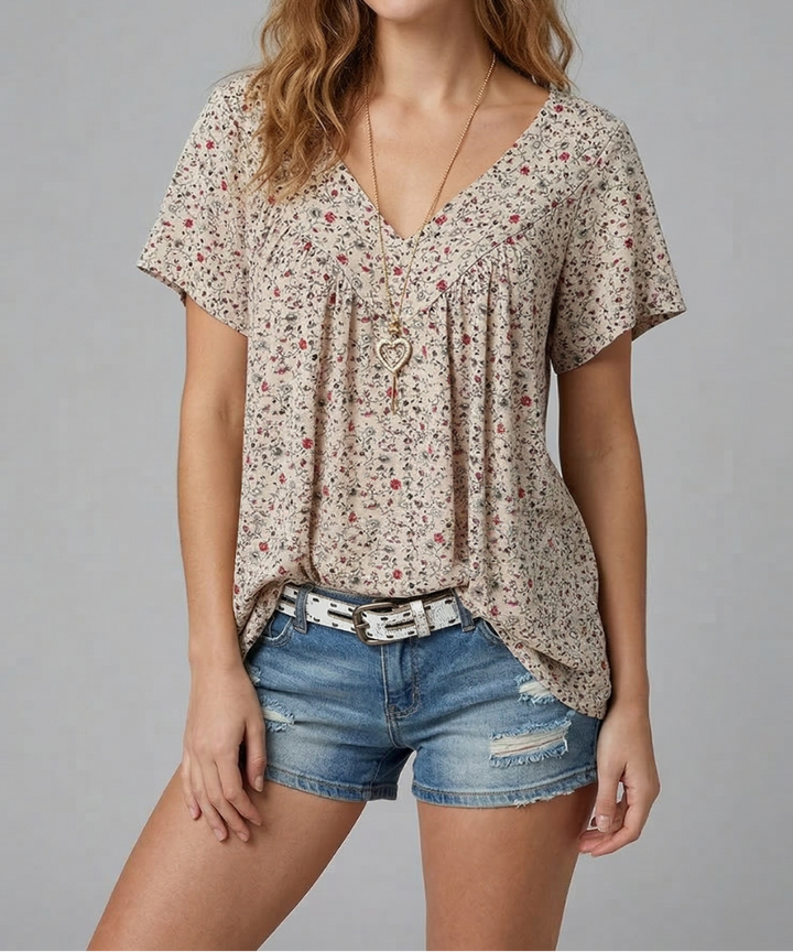 Trisha™ | T-shirt floral com decote em V