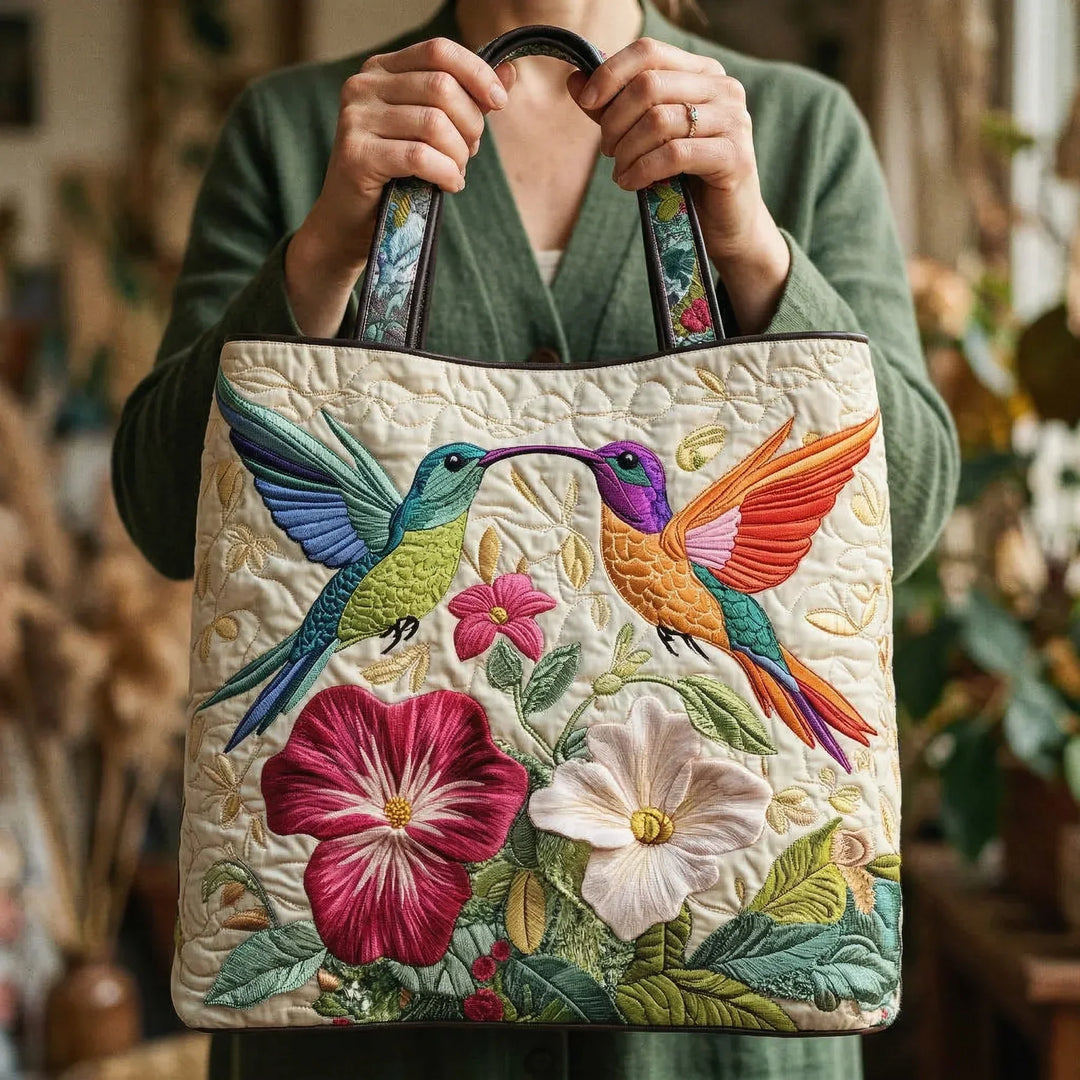 Bolsa acolchoada - Colibri e Flores Brancas